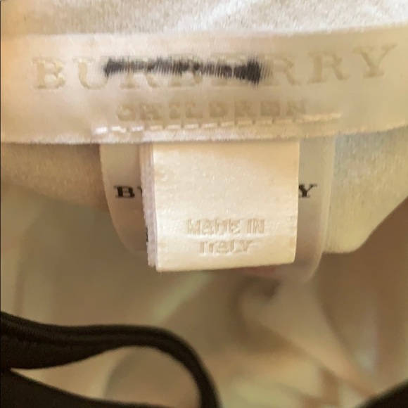 🖤❤️Burberry Girls 🏊♀️ one piece Swimsuit 🖤❤️ 4 - Picture 7 of 9